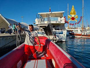 trapani/trapani-curioso-incidente-al-porto