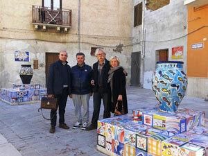 completati-i-lavori-di-arredo-urbano-nel-largo-santo-vassallo-della-via-marsala