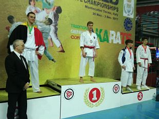 ragazzo-mazarese-campione-del-mondo-di-karate