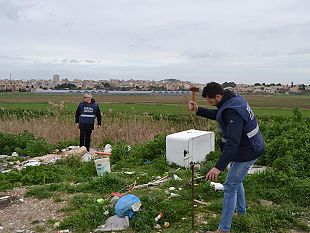 guardia-costiera-il-n-o-p-a-sequestra-area-oggetto-di-abbandono-incontrollato-di-rifiuti-speciali