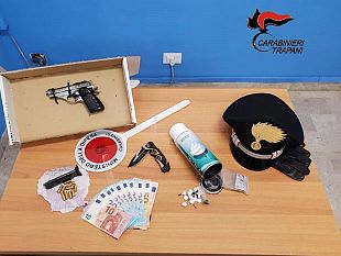 a-casa-con-una-pistola-e-della-droga-arrestato-dai-carabinieri