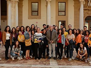 mazara-studenti-spagnoli-e-marsalesi-incontrano-il-sindaco-cristaldi