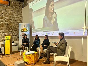 trapani/ambiente-ciminnisi-m5s-i-comuni-ricicloni-e-rifiuti-free-indicano-la-strada