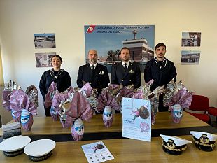 anche-questanno-la-capitaneria-di-porto-di-mazara-partecipa-alliniziativa-cerco-un-uovo-amico