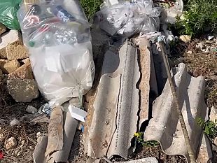 discarica-abusiva-a-santanna-tra-rifiuti-ed-eternit-i-cittadini-aspettano-risposte