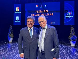 4a-festa-del-calcio-siciliano-successo-per-ledizione-ospitata-dal-teatro-margherita-di-caltanissetta