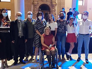 video-mazara-gran-successo-per-lo-spettacolo-pina-volante-organizzato-dallass-mokarte