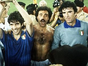 se-ne-va-paolo-rossi-leroe-del-mundialche-fu-un-mito-per-gli-italiani