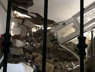 erice-frana-al-cortile-adragna-abitazioni-sgomberate-e-famiglie-salve-evitata-la-tragedia