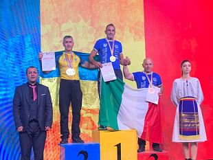 sport-e-un-trapanese-il-campione-mondiale-di-braccio-di-ferro