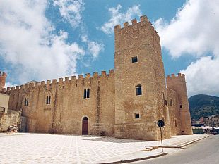 oggi-sinaugura-la-casa-del-vino-intanto-torna-alcamo-wine-fest-con-65-mila-euro