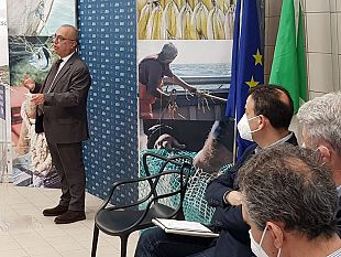 mazara/distretto-pesca-convegno-sul-recupero-del-valore-economico-delle-imprese