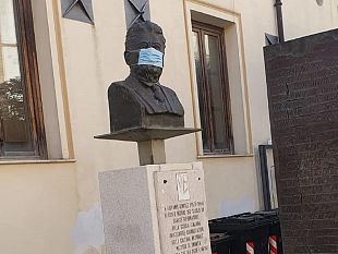 vandali-nel-sistema-delle-piazze-e-tu-come-rilanceresti-il-cuore-della-citta