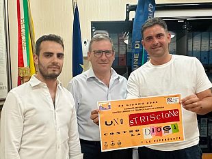 a-castellammare-uno-striscione-contro-la-droga