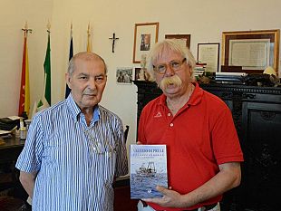 cristaldi-incontro-con-lo-scrittore-bosa