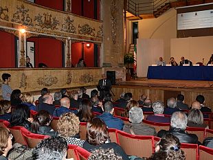 convegno-al-teatro-garibaldi-per-la-giornata-internazionale-per-l-eliminazione-della-violenza-contro-le-donne-2