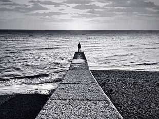 ed-alla-fine-resteremo-soli