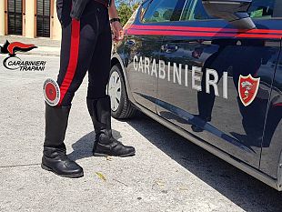 alla-giuda-senza-patente-con-armi-e-droga-a-bordo-arrestato-26enne-marsalese