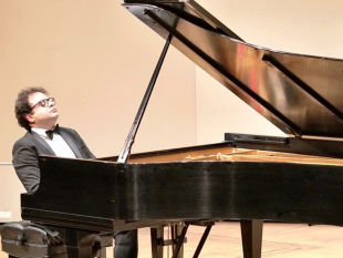 marsala-daniele-petralia-porta-al-sollima-i-capolavori-di-rachmaninov-e-prokofev