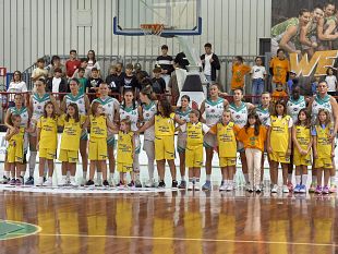 basket-femminile-la-sicily-by-car-a-caccia-della-prima-vittoria-ad-ancona