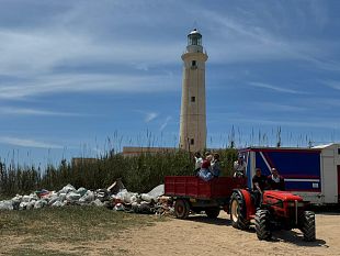 giornata-ecologica-a-torretta-granitola-raccolte-quasi-due-tonnellate-di-rifiuti