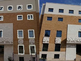 mazara-rimozione-delle-cornici-simil-consagra-dal-palazzaccio-ecco-cosa-successo-ma-ci-sono-altri-interrogativi