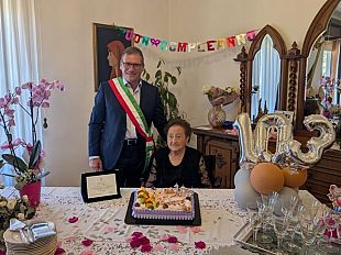 custonaci-festeggiati-i-103-anni-della-signora-rosa-vultaggio