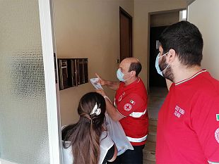 marsala-prosegue-la-distribuzione-delle-mascherine-nei-quartieri-popolari