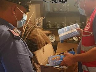 castelvetrano-non-mangia-da-giorni-i-carabinieri-le-portano-la-spesa-a-casa