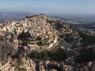 enna-si-candida-a-capitale-italiana-della-cultura-per-lanno-2025