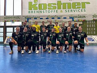 lhandball-erice-batte-le-campionesse-ditalia-del-brixen-sudtirol-27-32