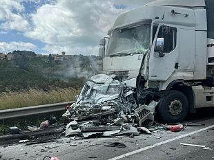 tragico-tamponamento-a-catena-a-sciacca-un-morto-ed-un-ferito