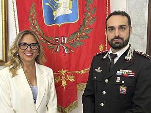 il-cap-dei-carabinieri-alfonso-cafarella-lascia-marsala-a-palazzo-municipale-il-saluto-con-la-sindaca-patti