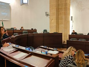 consiglio-comunale-ok-a-regolamento-assistenza-economica-persone-in-difficolta