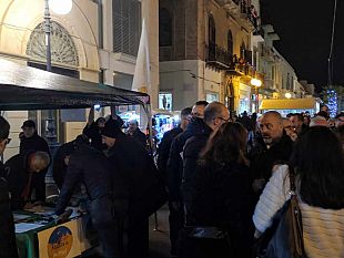 video-la-campagna-di-ascolto-di-siamo-mazara-fa-tappa-in-corso-umberto-i