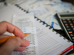 fatturazione-elettronica-dallue-via-libera-anche-ai-forfettari