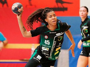 pari-allo-scadere-per-lhandball-erice-contro-pontinia-29-29