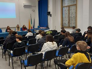 progetto-yes-4-future-allistituto-bassi-catalano-di-trapani-svolte-le-attivita-medialab