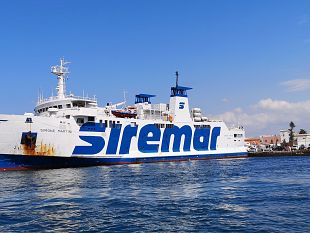 trapani-il-traghetto-simone-martini-torna-in-servizio