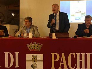 road-show-filiera-ittica-siciliana-il-distretto-della-pesca-e-l-osservatorio-della-pesca-del-mediterraneo-al-servizio-delle-aziende-siciliane