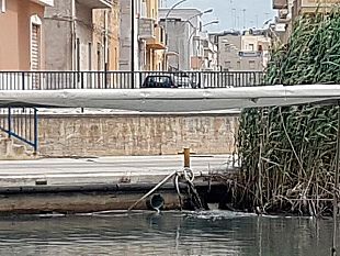 video-mazara-ancora-scarichi-sul-fiume-mazaro