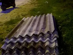 mazara-eternit-accatastato-in-via-matilde-serao