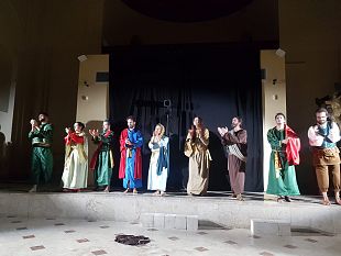 il-calice-di-sangue-una-rappresentazione-unica-e-coinvolgente