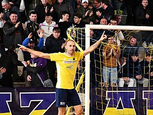 futsal-mazara-ancora-una-vittoria-e-primato-in-classifica