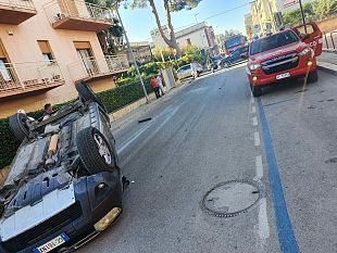 erice-scontro-tra-due-auto-ferita-una-donna