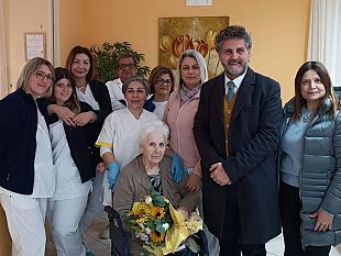 petrosino-8-marzo-lamministrazione-visita-la-rsa-sant-antonio