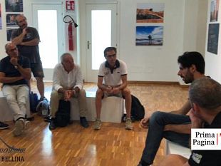 video-mazara-ospite-al-festival-marenostrum-il-fotogiornalista-freelance-francesco-bellina