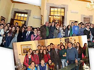 marsala-scolaresche-ospiti-a-palazzo-municipale-ad-accoglierli-il-sindaco-e-due-assessori