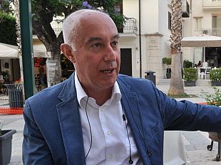 riciclo-del-vetro-alcamo-ricevera-un-contributo-cambieranno-le-modalita-della-raccolta-bisogna-separare-vetro-da-alluminio-e-metalli