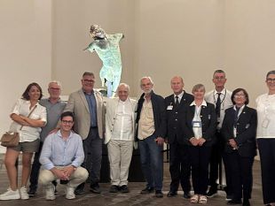 il-grande-regista-martin-scorsese-visita-il-parco-archeologico-di-selinunte-ed-il-museo-del-satiro-danzante